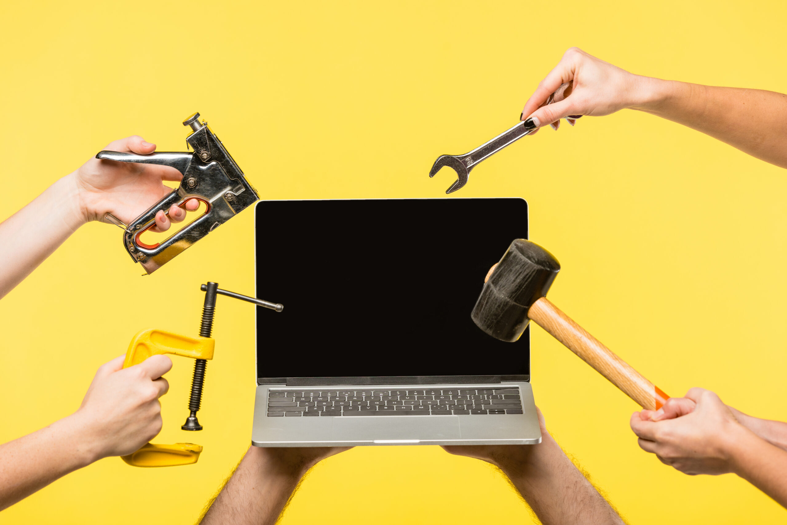 WordPress Management vs. Maintenance: What's the Difference?